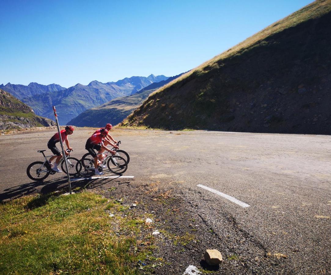 شقة L'Argalyde Esprit Pyrenees Wellness & Cycling Ayzac-Ost المظهر الخارجي الصورة